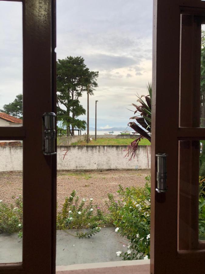 Casinha De Praia Na Fazenda Da Armacao Говернадор-Селсу-Рамус Экстерьер фото